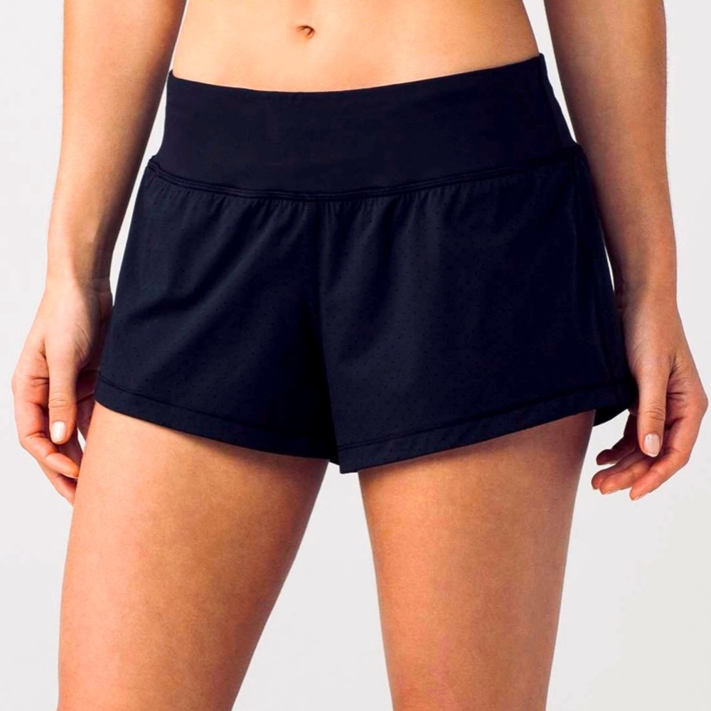*•SOLD•*Lululemon Final Lap Short Black